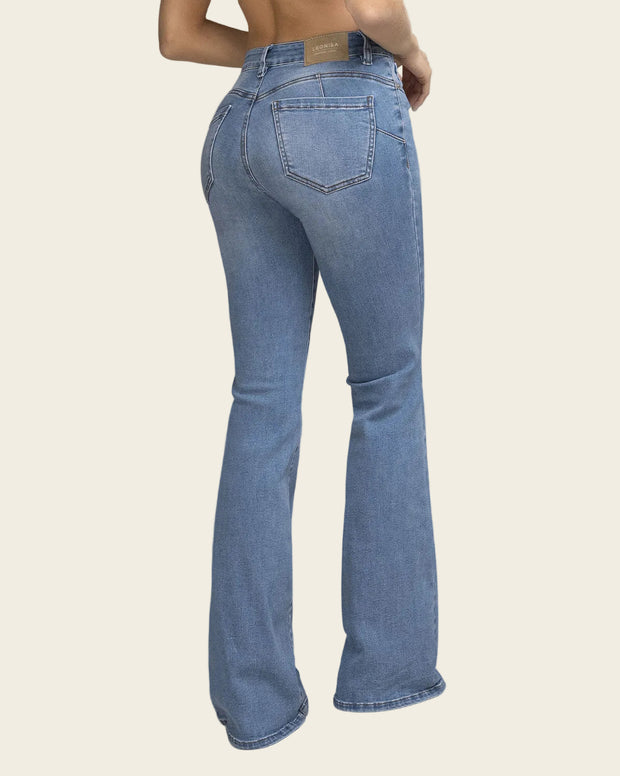 Jean levanta cola bota flare
