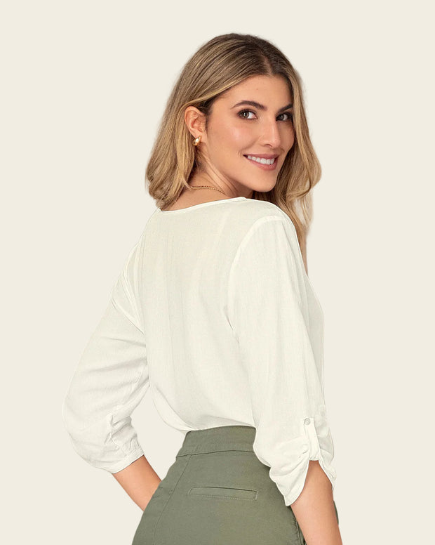 Blusa manga 3/4 con charretera no funcional
