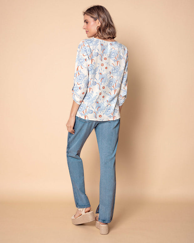 Blusa manga 3/4 con charretera no funcional