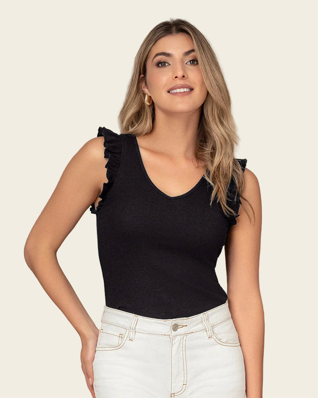 Camiseta con bolero en mangas y cuello en V