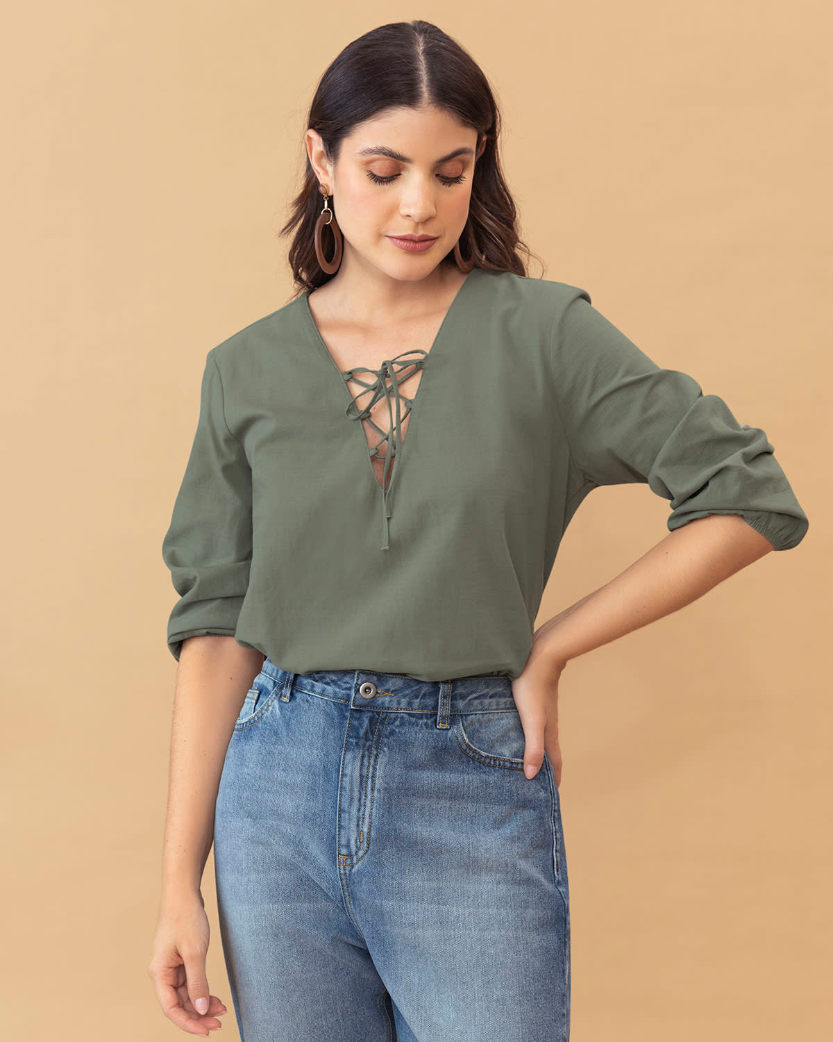 Blusa verde militar con jeans online