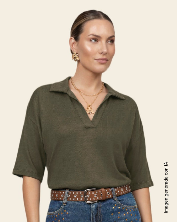 Camiseta de mangas 3/4 amplias con cuello sport y escote en V