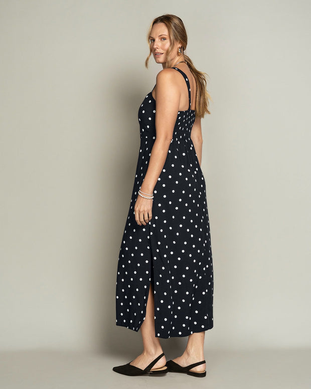 Vestido largo con aberturas a los lados