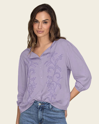 Blusa 3/4 con estampado en frente#color_c51-lila