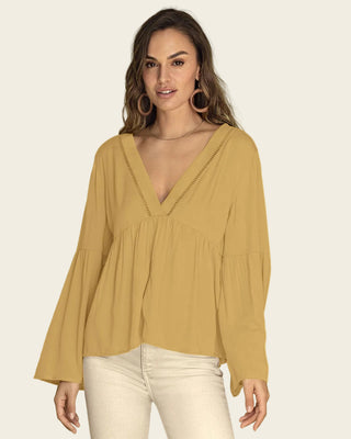 Blusa escote en V con aplique de escalerilla#color_c73-amarillo
