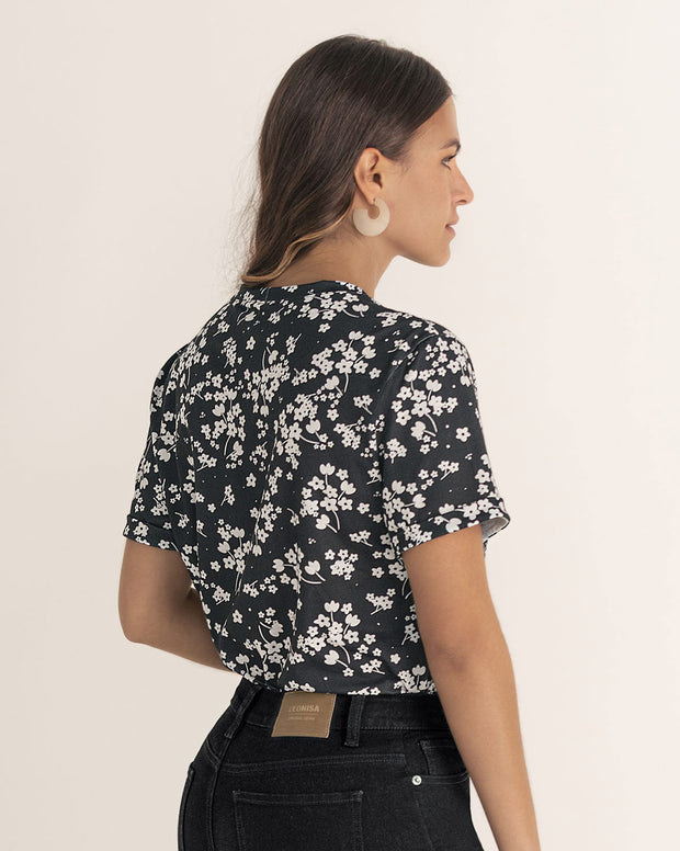 Camiseta manga corta estampada con dobladillo en manga