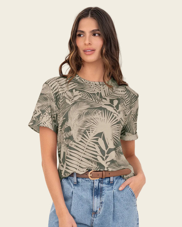 Camiseta manga corta estampada con dobladillo en manga