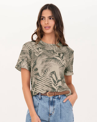 Camiseta manga corta estampada con dobladillo en manga#color_744-hojas