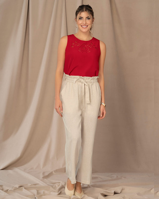 Camiseta manga sisa con detalle en corte láser