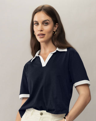 Camiseta manga corta con cuello sport y escote en V#color_c42-azul-oscuro