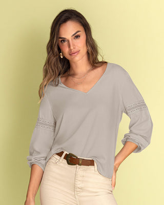 Blusa con detalle tipo encaje en mangas#color_807-beige