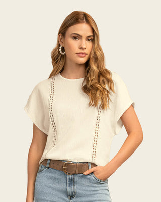Blusa manga corta con detalles tipo tejido#color_018-marfil