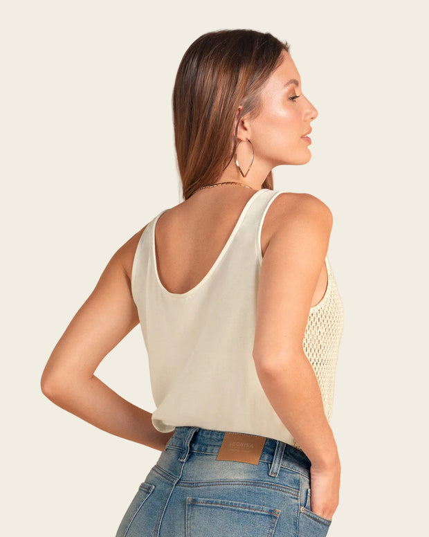 Camiseta manga sisa en tela tejida con brillo