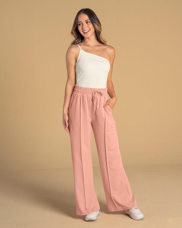 Pantalón tipo jogger con bota ancha
