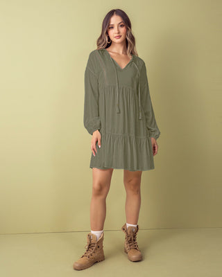 Vestido corto con volumen en mangas#color_198-verde-oliva
