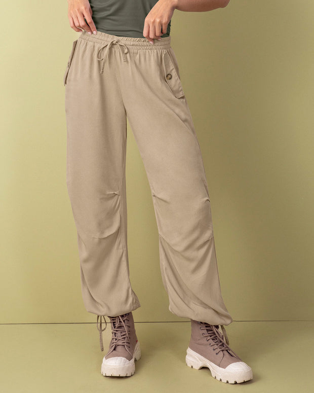 Pantalón tiro bajo bota recta