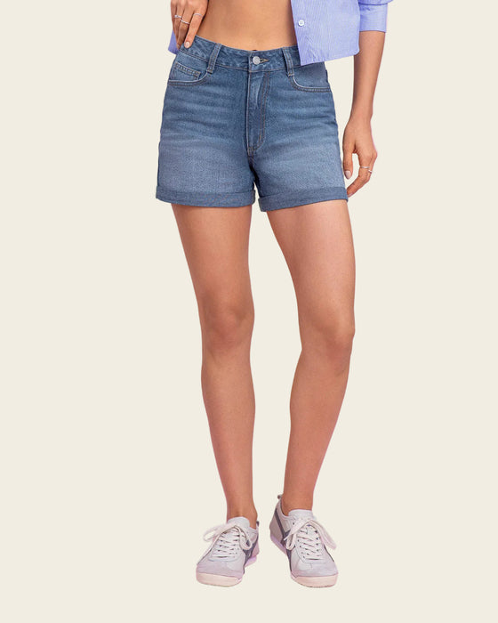 Short con doblez en ruedo#color_024-azul-medio
