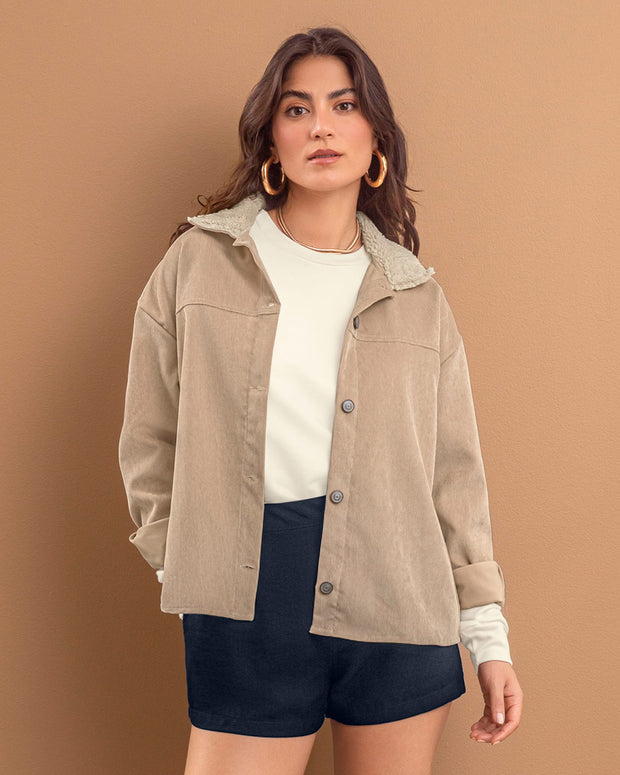 Chaqueta de corduroy y cuello ovejero