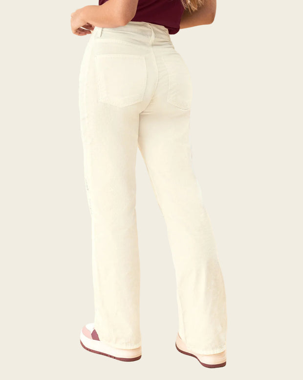 Pantalón bota ancha con detalle de aplique tejido en frente