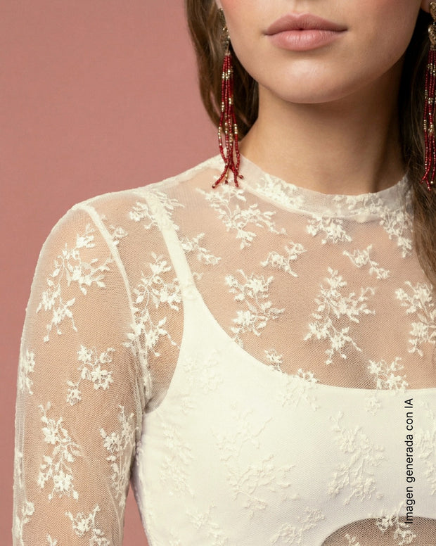 Camiseta manga larga con transparencias tipo mesh