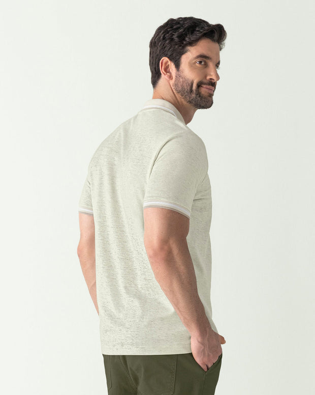 Camiseta tipo polo con cuello y mangas tejidas