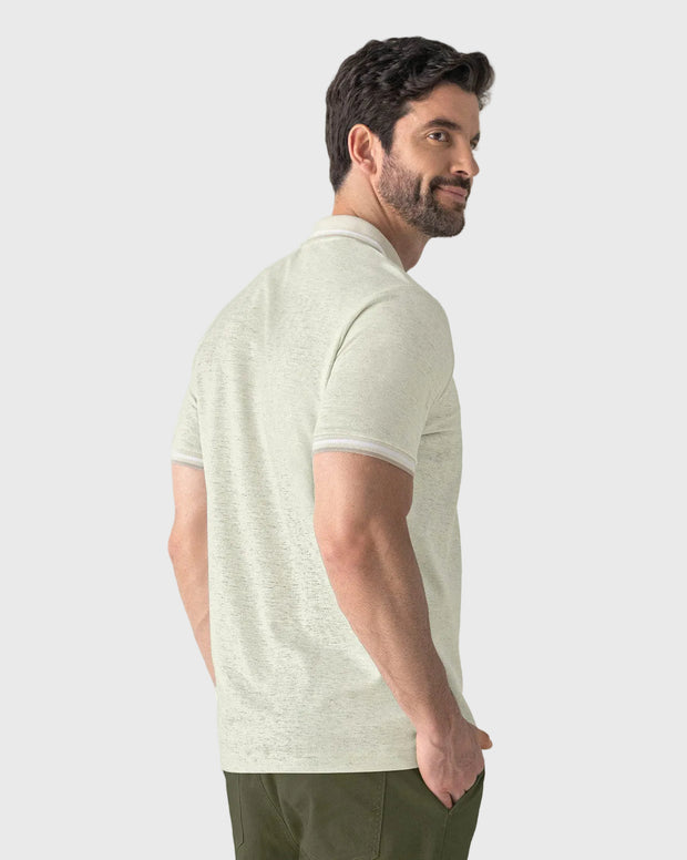 Camiseta tipo polo con cuello y mangas tejidas