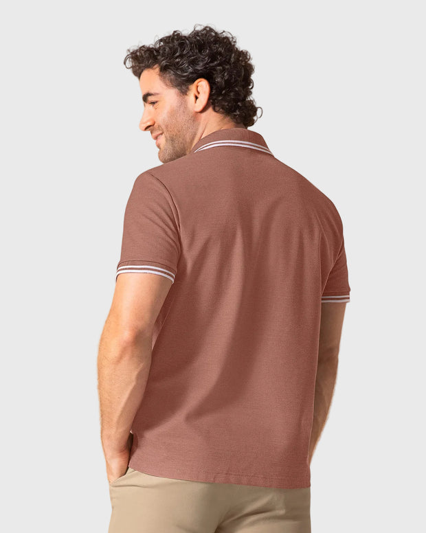 Camiseta tipo polo con cuello y mangas tejidas