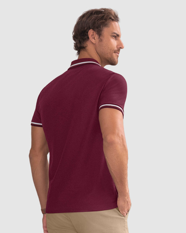 Camiseta tipo polo con cuello y mangas tejidas