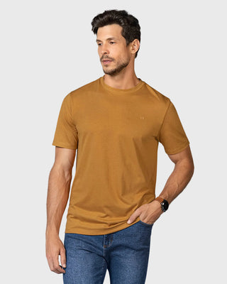 Camiseta manga corta con logo bordado en frente#color_c19-mostaza