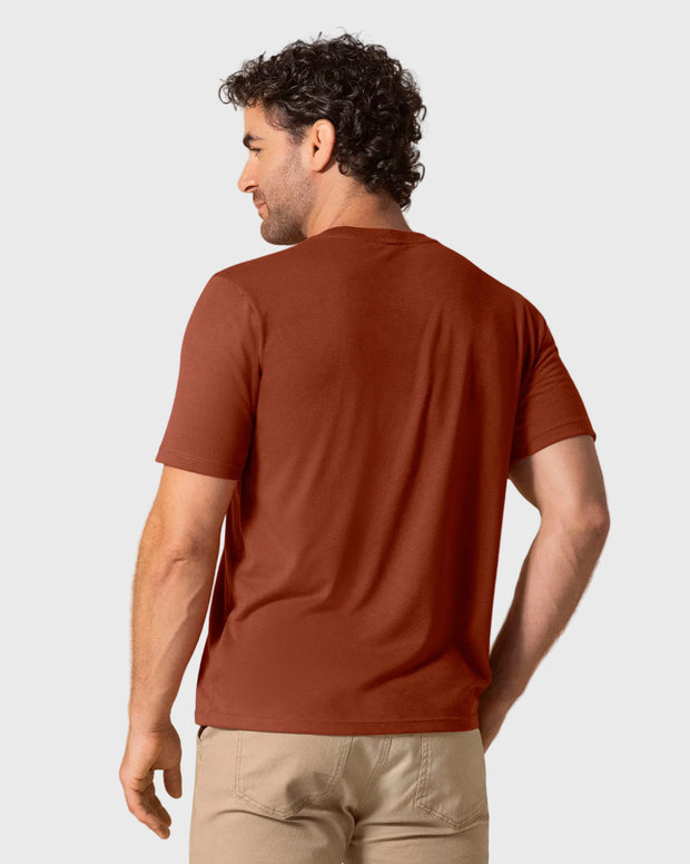 Camiseta manga corta con estampado localizado y cuello redondo