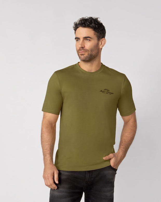Camiseta manga corta con estampado localizado y cuello redondo