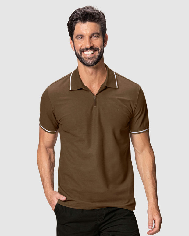 Camiseta tipo polo con cierre funcional