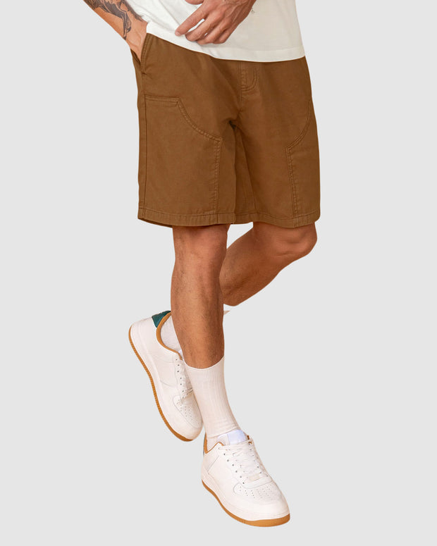 Bermuda con detalle de parche carpintero