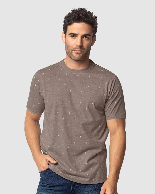 Camiseta manga corta con estampado continuo