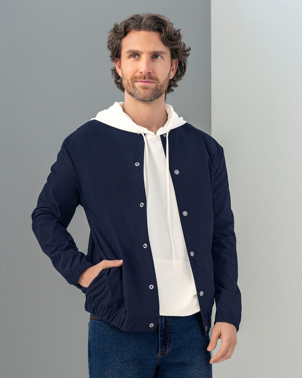 Chaqueta tipo bomber con cuello en contraste