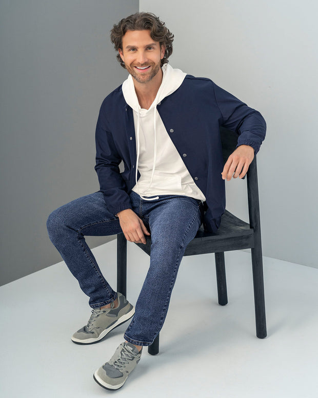 Chaqueta tipo bomber con cuello en contraste