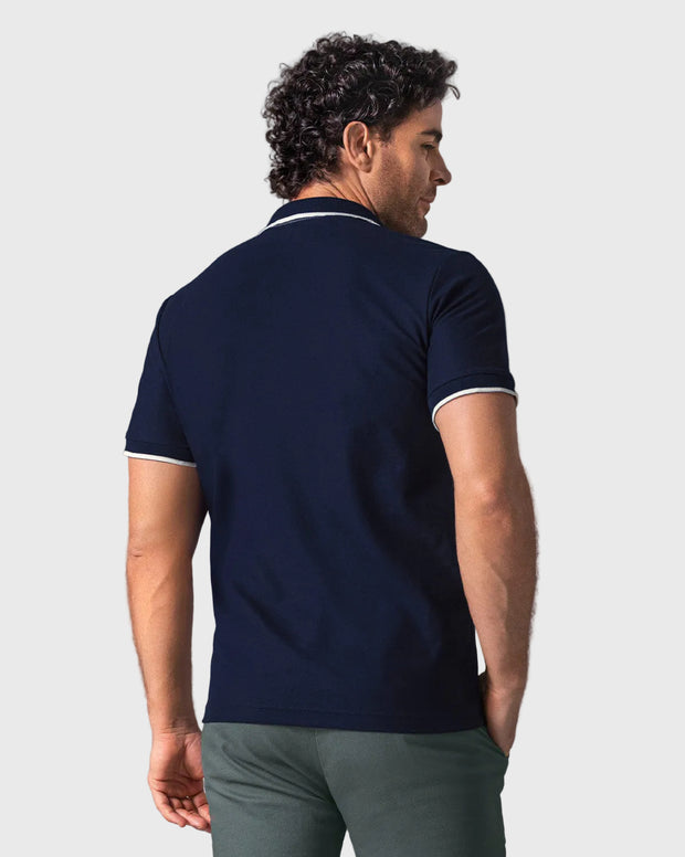 Camiseta tipo polo en tela piqué