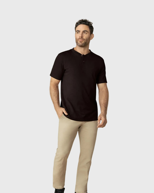Camiseta henley semiajustada con botones
