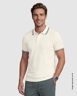 Camiseta tipo polo con textura y detalles en contraste#color_018-marfil