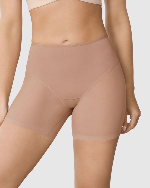 Panty faja invisible de control moderado efecto brasilera