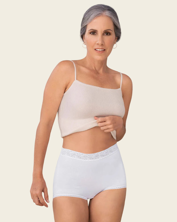 Paquete x 3 panties clásicos con toques de encaje