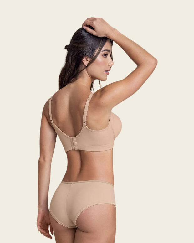 Brasier triangular con cubrimiento de sisa y espalda