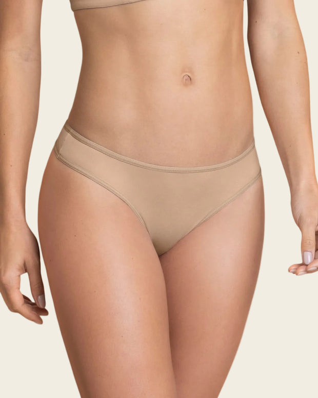 Panty estilo brasilera semidescaderado