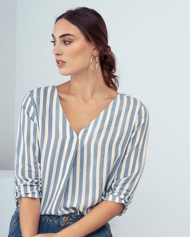Blusa manga 3/4 con charretera no funcional