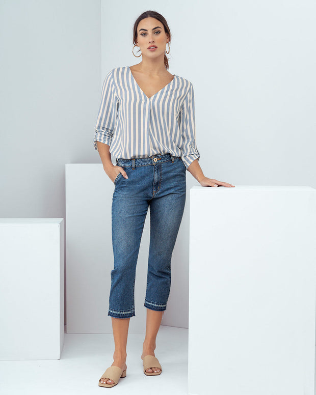 Blusa manga 3/4 con charretera no funcional