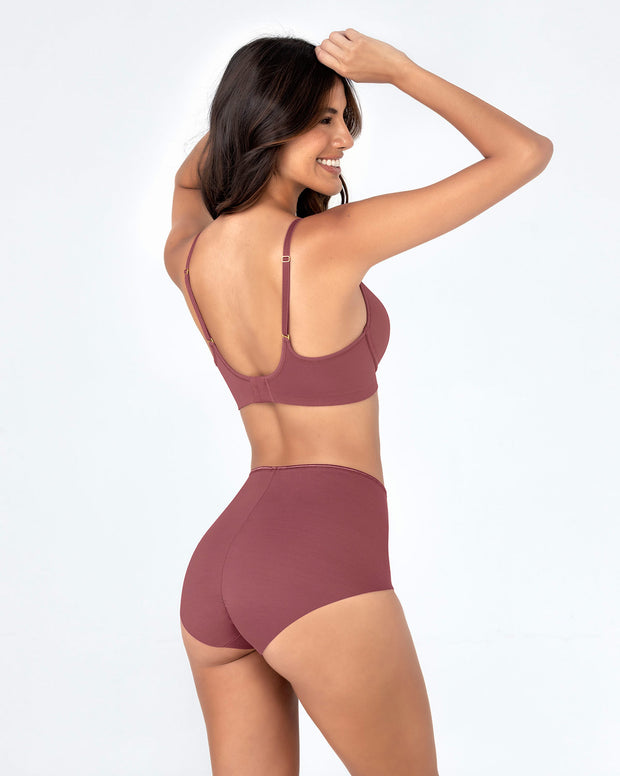 Brasier invisible de realce alto Memory Bra