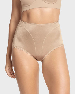 Panty clásico tiro alto de control de abdomen#color_802-cafe-claro