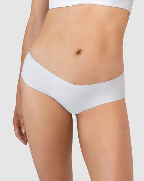 Paquete x3 panties hípster invisible ultraplano sin elásticos y de pocas costuras#color_000-blanco