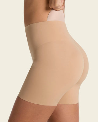 Short de control con almohadillas removibles levanta cola#color_801-cafe-medio