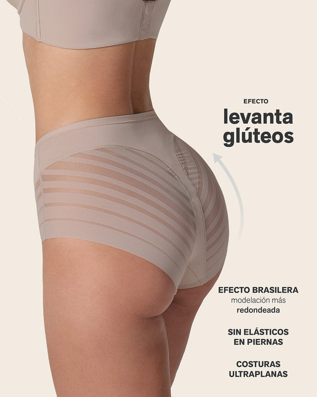 Panty faja clásico con control moderado de abdomen y bandas en tul